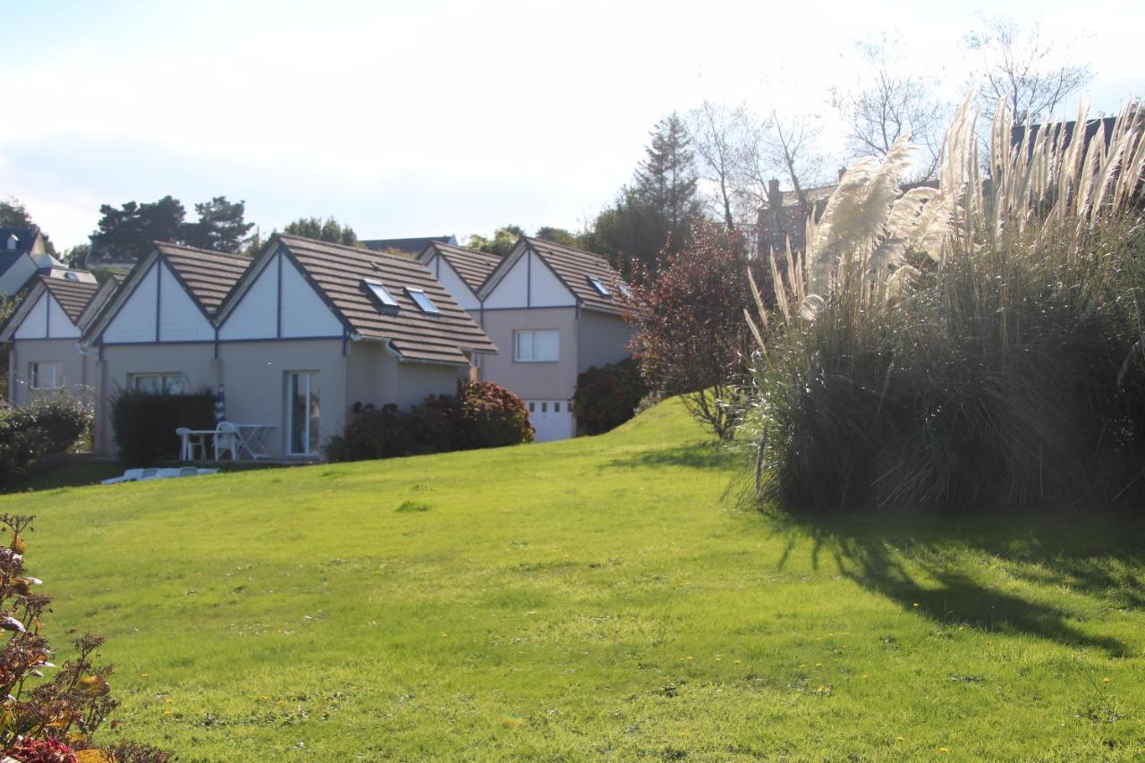 Maisonnette, Residence Les Gites De Trestel Trévou-Tréguignec エクステリア 写真